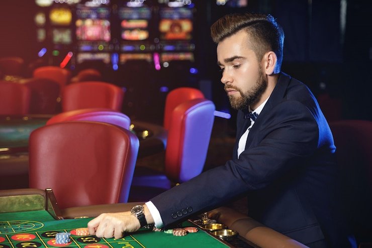 Video demo meja baccarat multi-mata uang